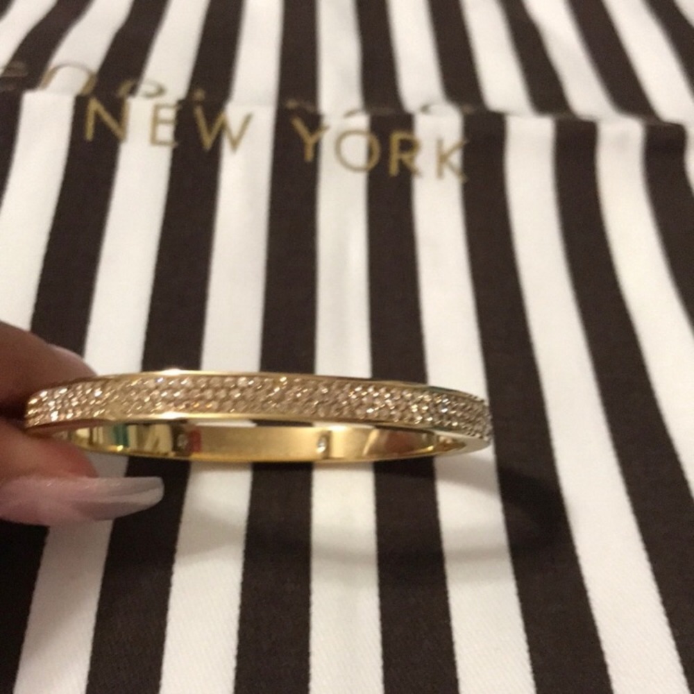 Henri bendel bangle